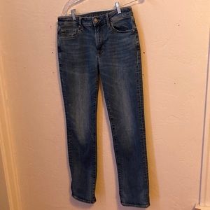 American Eagle Medium Wash Jeans